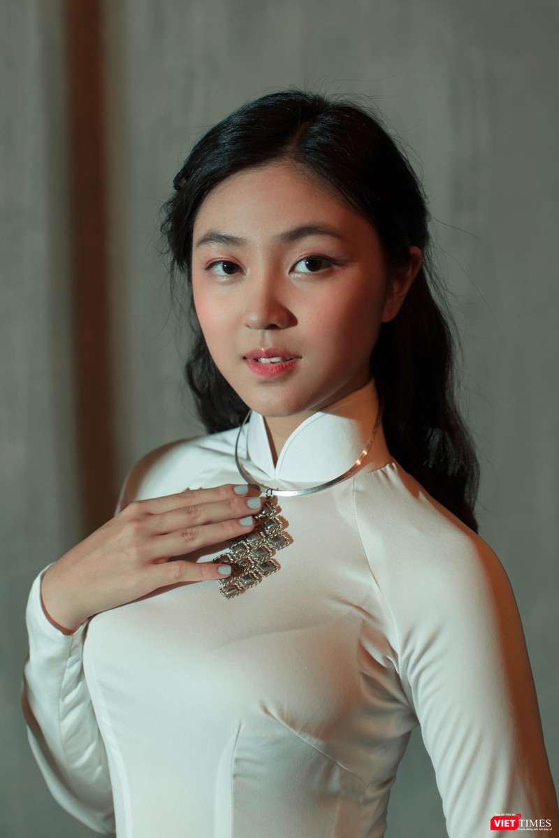 Nét đẹp băng thanh ngọc khiết tuổi trăng rằm