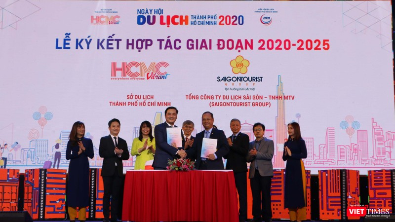 Lễ lý kết hợp tác giai đoạn 2020-2025 giữa Sở Du lịch TP.HCM và Saigontourist (Ảnh: HB)