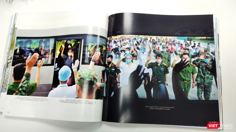 Cán bộ chiến sĩ Bộ Chỉ huy quân sự tỉnh Lào Cai lưu luyến chia tay đồng bào rời khu cách ly Cán bộ chiến sĩ Bộ Chỉ huy quân sự tỉnh Lào Cai lưu luyến chia tay đồng bào rời khu cách ly