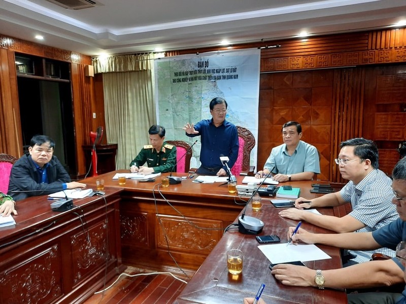 Phó Thủ tướng Trịnh Đình Dũng phát biểu chỉ đạo tại cuộc họp. Ảnh: Quân Đạo Phó Thủ tướng Trịnh Đình Dũng phát biểu chỉ đạo tại cuộc họp. Ảnh: Quân Đạo