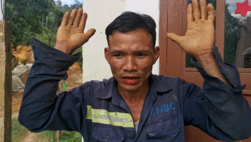 Ông Nguyễn Thành Sơn - nhân chứng của vụ sạt lở kinh hoàng (Ảnh: Ngọc Tân)