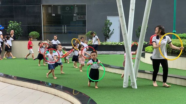Trẻ mầm non được cha mẹ gửi ở cơ sở chung cư Him Lam (Ảnh: Fb nhà trường) Trẻ mầm non được cha mẹ gửi ở cơ sở chung cư Him Lam (Ảnh: Fb nhà trường)