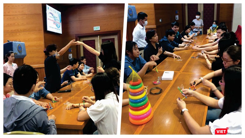 Ths. Lê Thị Hạ Quyên - Phó khoa Phục hồi Chức năng, BV Phục hồi chức năng - Điều trị bệnh nghề nghiệp TP.HCM - hướng dẫn thực hành hoạt động trị liệu cho bệnh nhân đột quỵ (Ảnh: Hải Linh) Ths. Lê Thị Hạ Quyên - Phó khoa Phục hồi Chức năng, BV Phục hồi chức năng - Điều trị bệnh nghề nghiệp TP.HCM - hướng dẫn thực hành hoạt động trị liệu cho bệnh nhân đột quỵ (Ảnh: Hải Linh)