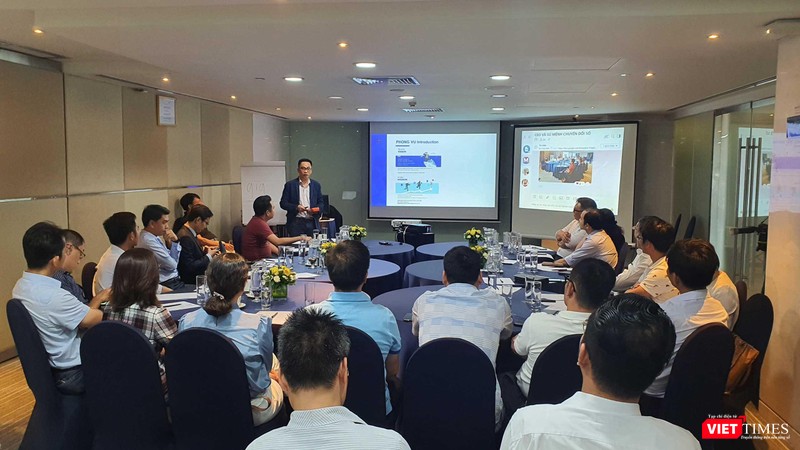 Các CEO tâm huyết với vấn đề chuyển đổi số đã bỏ hai ngày nghỉ đi nghe chương trình đào tạo