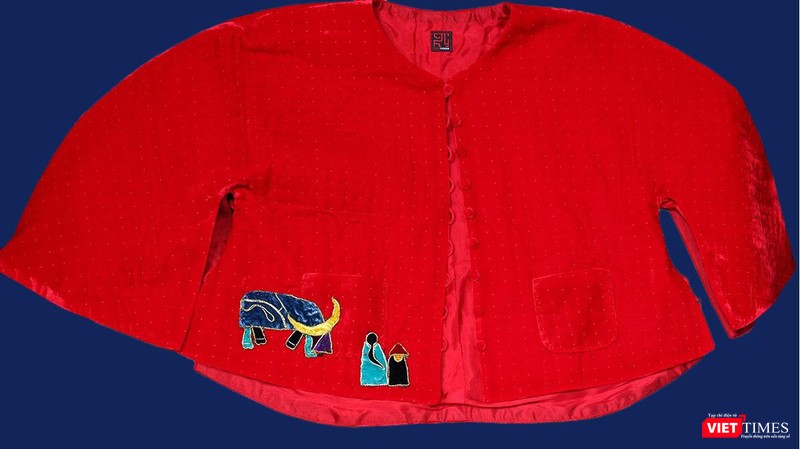 Áo bông của nhà thiết kế Trịnh Bích Thuỷ (Ảnh: NTKCC)