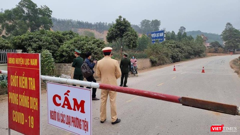 Chốt kiểm tra phòng dịch Bắc Giang (Ảnh: BYT)