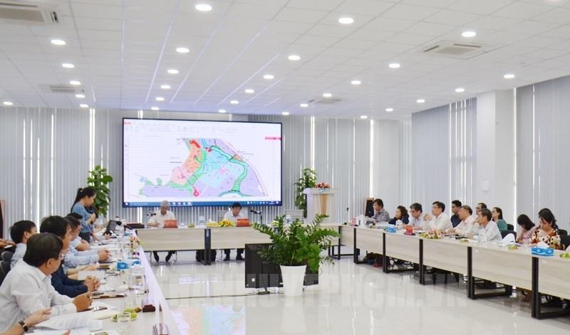 Toàn cảnh cuộc họp với Khu Công nghệ cao (Ảnh: Đan Như)
