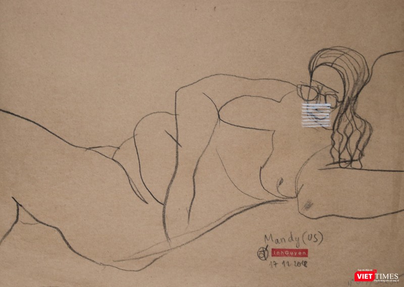 No.209 54x39cm, chì than, Nguyễn Dương Đính sáng tác năm 2018