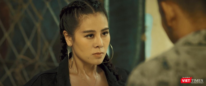 Đặc biệt, từ “Thương” trong tên của cô không có nghĩa là yêu thương mà nằm trong chữ sát thương Đặc biệt, từ “Thương” trong tên của cô không có nghĩa là yêu thương mà nằm trong chữ sát thương