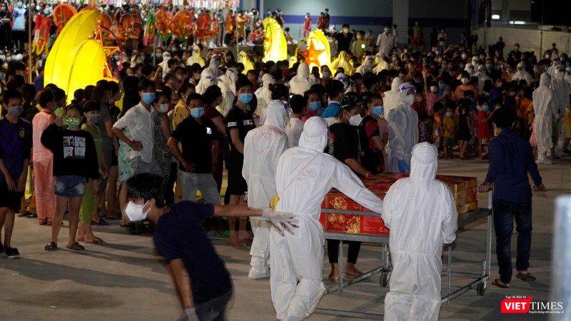 Chung tay tổ chức Tết Trung thu cho các bé F0