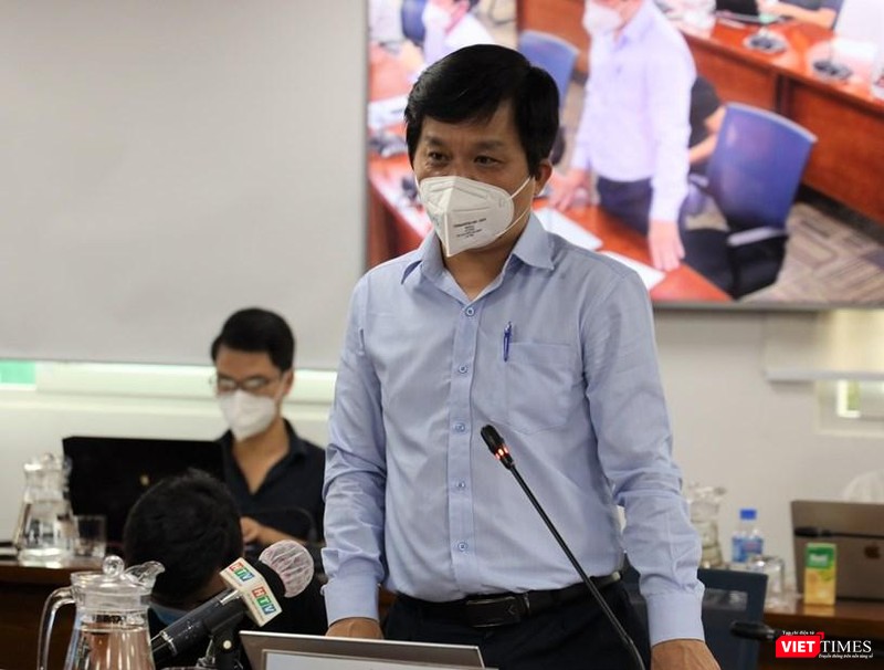 Theo Phó Giám đốc HCDC Nguyễn Hồng Tâm, việc xét nghiệm được hướng dẫn rõ tại Quyết định số 4800 của Bộ Y tế Theo Phó Giám đốc HCDC Nguyễn Hồng Tâm, việc xét nghiệm được hướng dẫn rõ tại Quyết định số 4800 của Bộ Y tế