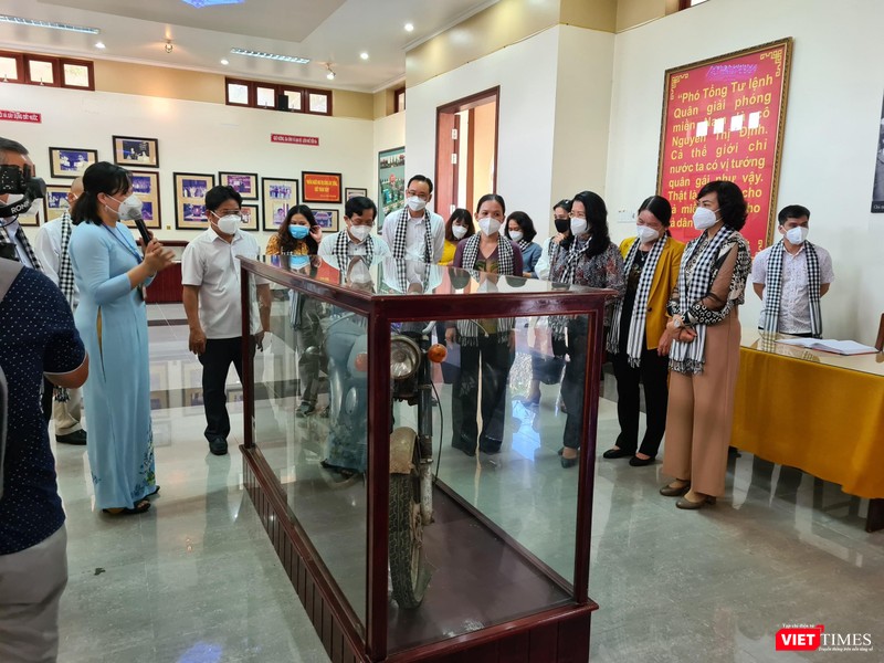 Du lịch văn hoá - lịch sử, về vùng xanh Bến Tre, kết nối sông nước, thiên nhiên và con người. Ảnh: SDL