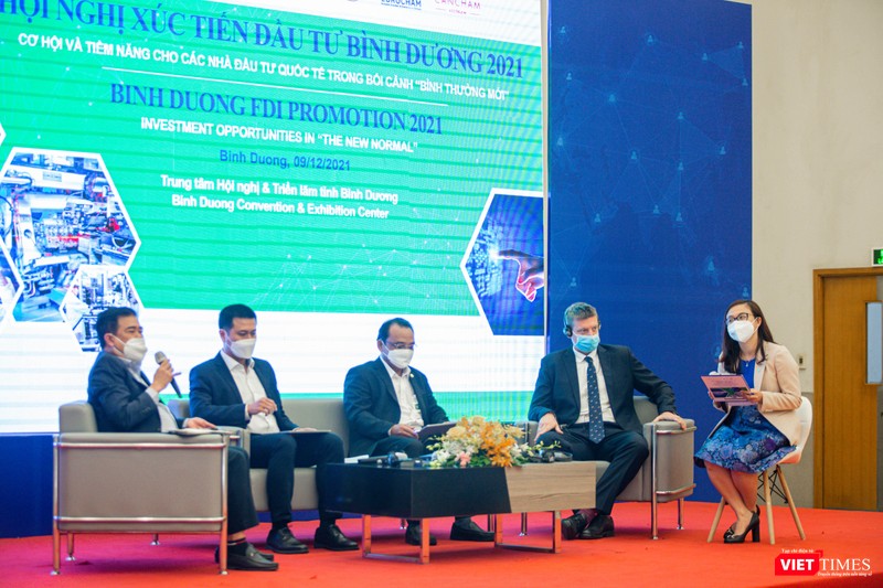 Ông Nguyễn Thanh Toàn - Giám đốc Sở Công thương Bình Dương phát biểu tại toạ đàm