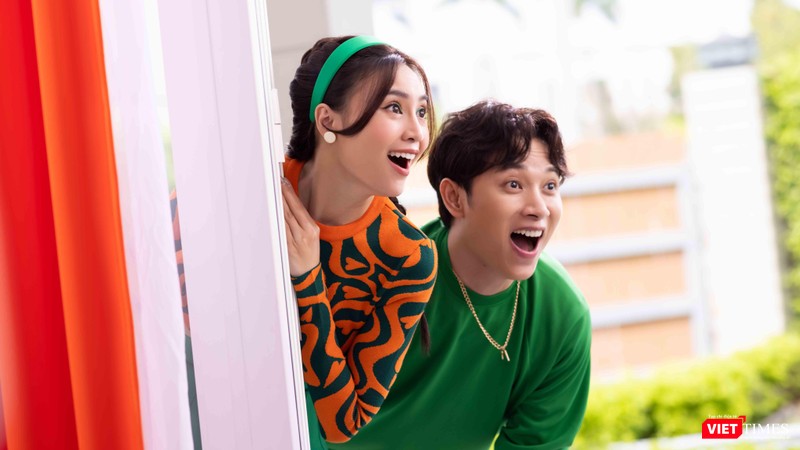 Trong MV sắp tới, Ninh Dương Lan Ngọc cùng Trúc Nhân trở thành “người một nhà” Trong MV sắp tới, Ninh Dương Lan Ngọc cùng Trúc Nhân trở thành “người một nhà”