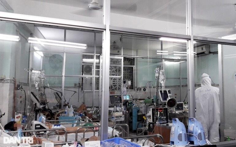 Các quy trình chuẩn sẽ giúp tăng cường an toàn cho nhân viên y tế tham gia phòng chống dịch Covid-19 tại bệnh viện Các quy trình chuẩn sẽ giúp tăng cường an toàn cho nhân viên y tế tham gia phòng chống dịch Covid-19 tại bệnh viện