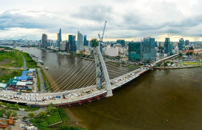 Cầu Thủ Thiêm 2 đã hoàn tất trước dịp lễ 30/4/2022 - Ảnh: Zing News