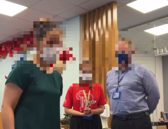 Ảnh cắt từ clip livestream được share trên mạng xã hội