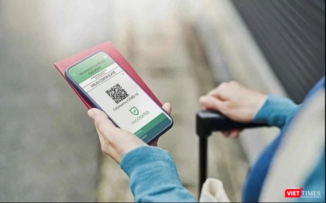 Việt Nam hiện có hơn 31 triệu người đã có hộ chiếu vắc xin điện tử có thể sử dụng tại 81 quốc gia/vùng lãnh thổ Việt Nam hiện có hơn 31 triệu người đã có hộ chiếu vắc xin điện tử có thể sử dụng tại 81 quốc gia/vùng lãnh thổ