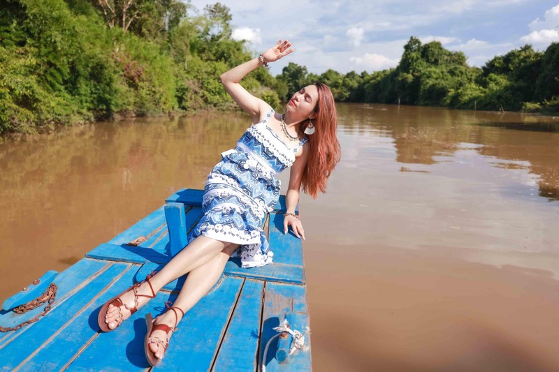 Trên sông Vàm Cỏ Đông Trên sông Vàm Cỏ Đông