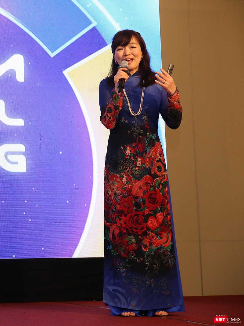 Bà Hideko Ikeda - TGĐ công ty TNHH Merck Healthcare Việt Nam Bà Hideko Ikeda - TGĐ công ty TNHH Merck Healthcare Việt Nam