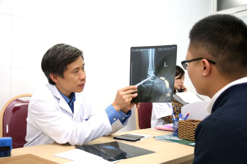 Báo động: Hơn một nửa dân số mắc bệnh trĩ  ảnh 4 Khám miễn phí cho người bị chấn thương thể thao ở cổ chân
