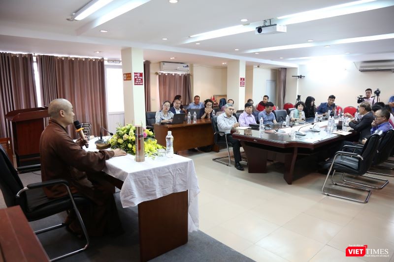 Toàn cảnh buổi thuyết trình