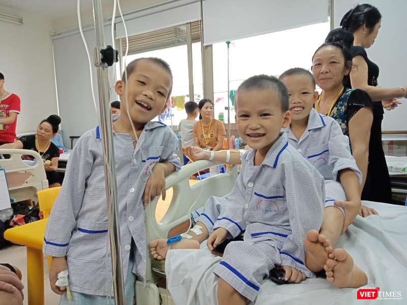 Những em bé đang điều trị tại Trung tâm Thalassemia