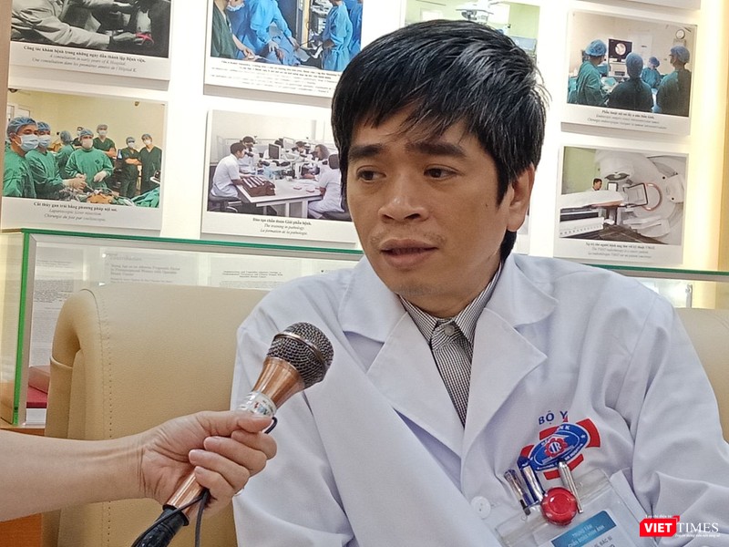 PGS.TS Bùi Văn Giang chia sẻ về ứng dụng công nghệ chụp mạch số hóa xóa nền DSA trong điều trị ung thư