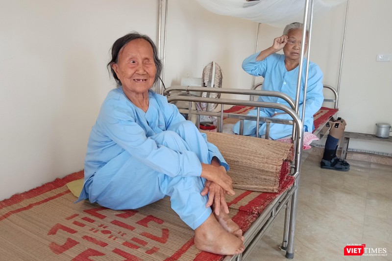 Dù mắc bệnh, cơ thể khó chịu, dần mất cảm giác song các bệnh nhân phong luôn nở nụ cười vui vẻ