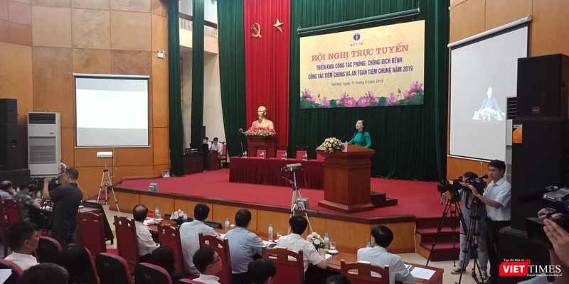 Hội nghị trực tuyến triển khai công tác phòng, chống dịch bệnh, công tác tiêm chủng và an toàn tiêm chủng năm 2019 do Bộ Y tế tổ chức sáng 11/6.