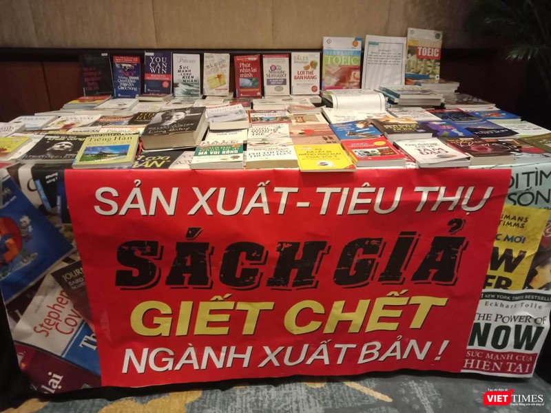 Thông điệp của các nhà xuất bản trong cuộc chiến chống sách giả