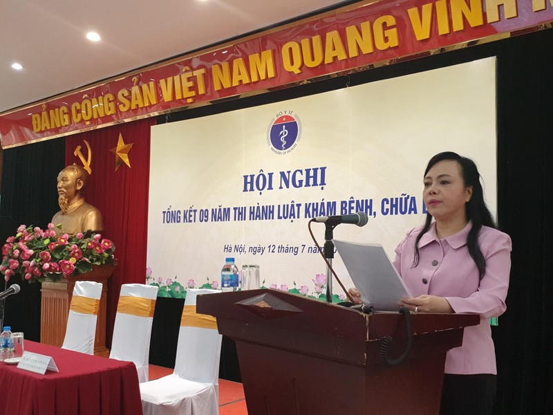 Bộ trưởng Bộ Y tế Nguyễn Thị Kim Tiến chỉ đạo tại Hội nghị