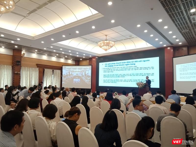 Hội nghị trực tuyến "Đẩy mạnh triển khai thanh toán điện từ không dùng tiền mặt trong ngành y tế" do Bộ Y tế tổ chức tại Hà Nội sáng 20/9.