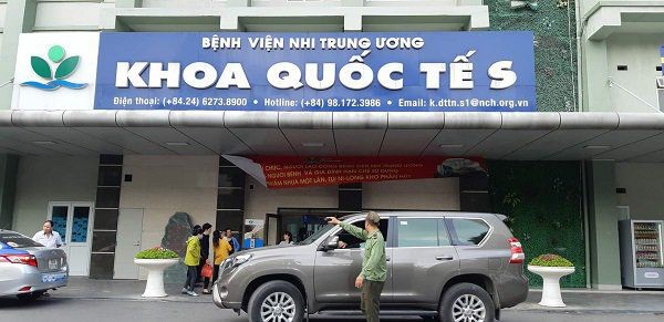 Khoa Quốc tế S, Bệnh viện Nhi Trung ương, nơi bệnh nhi bị phát thuốc đã hết hạn đang điều trị.