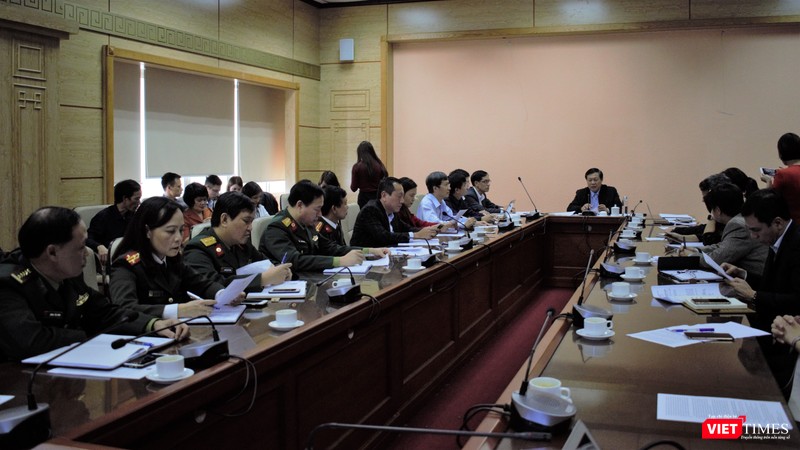 Vợ đột quỵ qua đời, chồng nuốt nước mắt bán hết số hoa cuối cùng và tình người Sài Gòn ảnh 14 Bộ Y tế Việt Nam chuẩn bị sẵn 3 tình huống ứng phó bệnh viêm phổi từ Trung Quốc