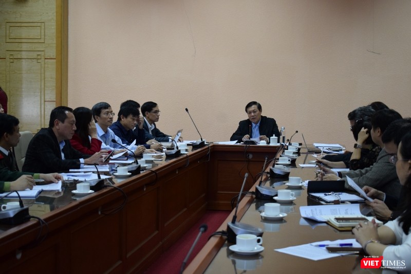 Buổi họp của Ban Chỉ đạo phòng, chống dịch bệnh nguy hiểm, mới nổi tại Bộ Y tế chiều 15/1. Buổi họp của Ban Chỉ đạo phòng, chống dịch bệnh nguy hiểm, mới nổi tại Bộ Y tế chiều 15/1.