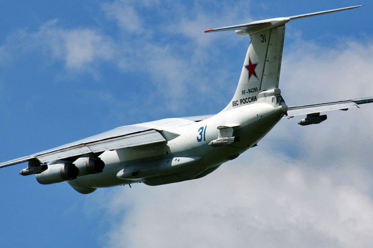 Máy bay chở nhiên liệu Il-78