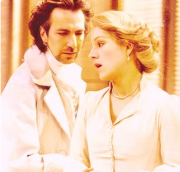 Năm 1985, Alan đóng vai chính trong bộ phim "Les Liaisons Dangereuse". Hai năm sau, bộ phim được chuyển thể trên sân khấu kịch Broadway, giúp nam diễn viên giành được đề cử giải Tony.