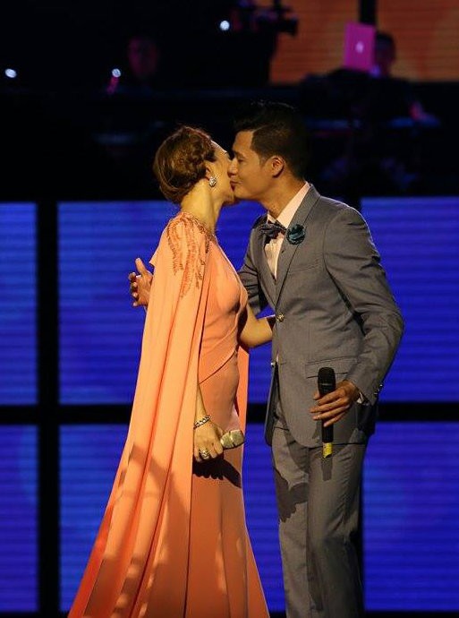 Quang Dũng dành tình cảm ấm nồng với Mỹ Tâm. Quang Dũng dành tình cảm ấm nồng với Mỹ Tâm.