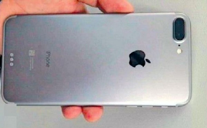 iPhone 7 Plus lộ ảnh thực tế camera kép lồi