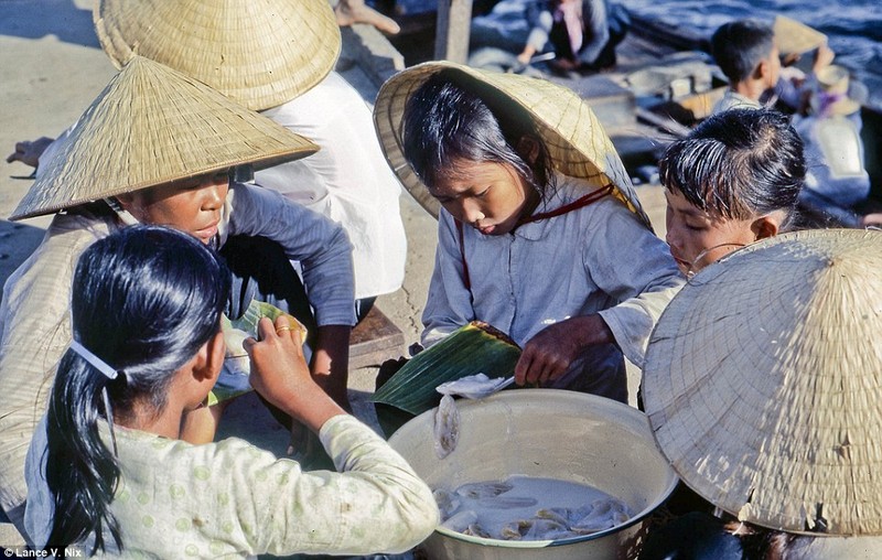 Ảnh hiếm về “chiến tranh cục bộ” Việt Nam 1968 - 1969 ảnh 12 Ảnh hiếm về “chiến tranh cục bộ” Việt Nam 1968 - 1969 ảnh 12
