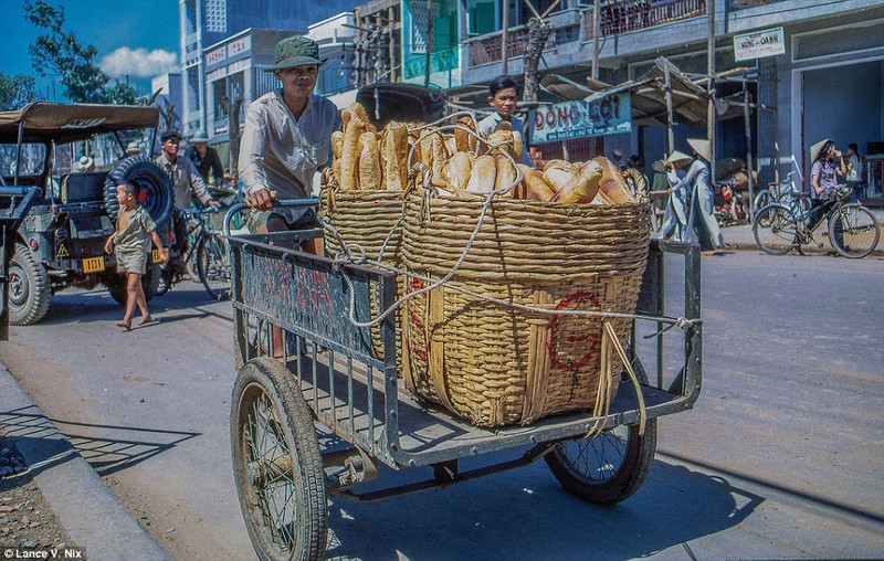Ảnh hiếm về “chiến tranh cục bộ” Việt Nam 1968 - 1969 ảnh 14 Ảnh hiếm về “chiến tranh cục bộ” Việt Nam 1968 - 1969 ảnh 14