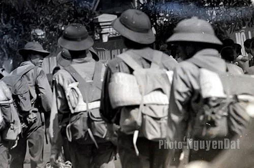 Khoảnh khắc chân thật Sài Gòn ngày Giải phóng ảnh 22