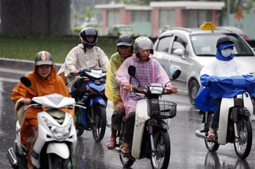 Chiều mai Bắc Bộ nhiều khả năng có tố lốc, bạn nên ứng phó thế nào?