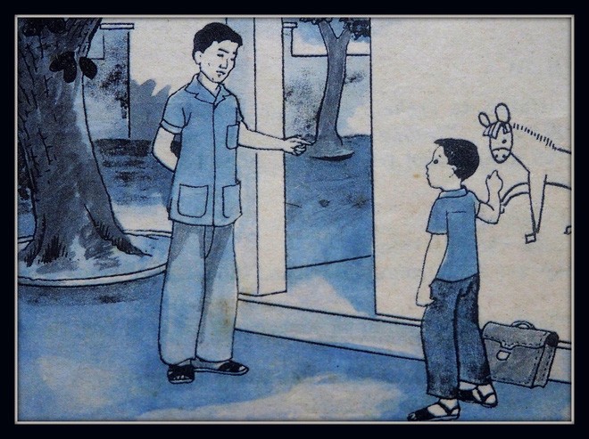 Bồi hồi gặp lại những trang sách "đi cùng năm tháng" ảnh 1 Bồi hồi gặp lại những trang sách "đi cùng năm tháng" ảnh 1