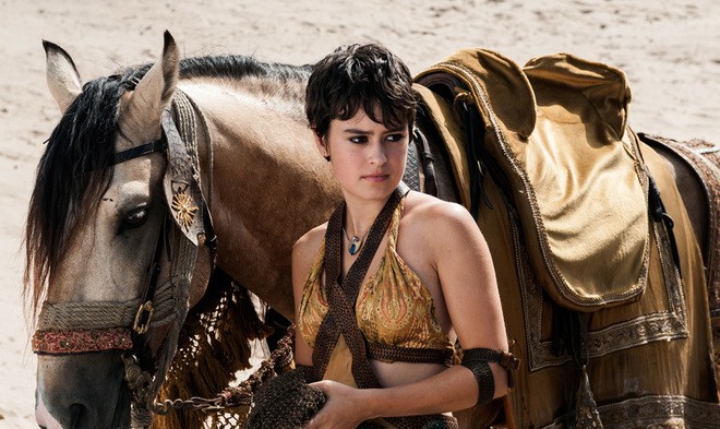 10 mỹ nhân nóng bỏng nhất loạt phim 18+ 'Game of Thrones'