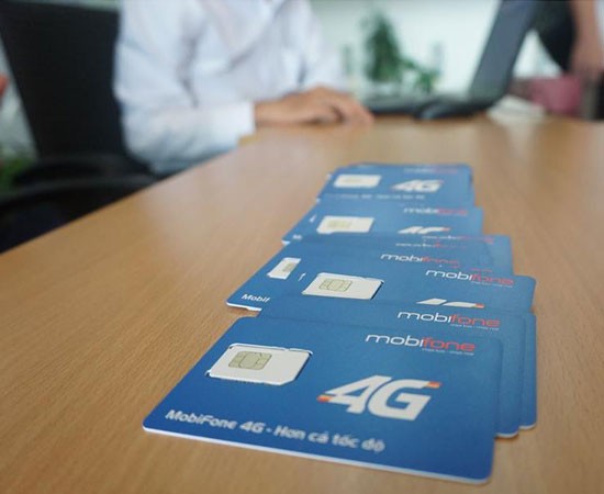 MobiFone, VinaPhone đều đang thử nghiệm SIM 4G