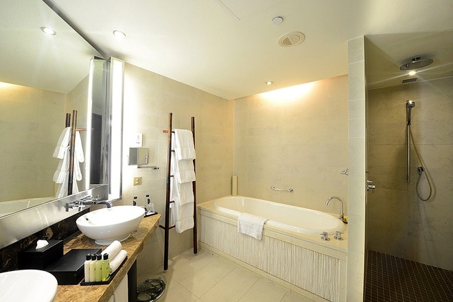 Phòng tổng thống có view đẹp nhất Hà Nội ảnh 9