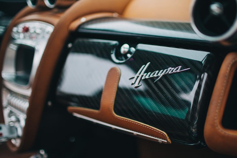 Mãn nhãn nội thất Pagani Huayra giá 78 tỷ đồng ảnh 11 Mãn nhãn nội thất Pagani Huayra giá 78 tỷ đồng ảnh 11