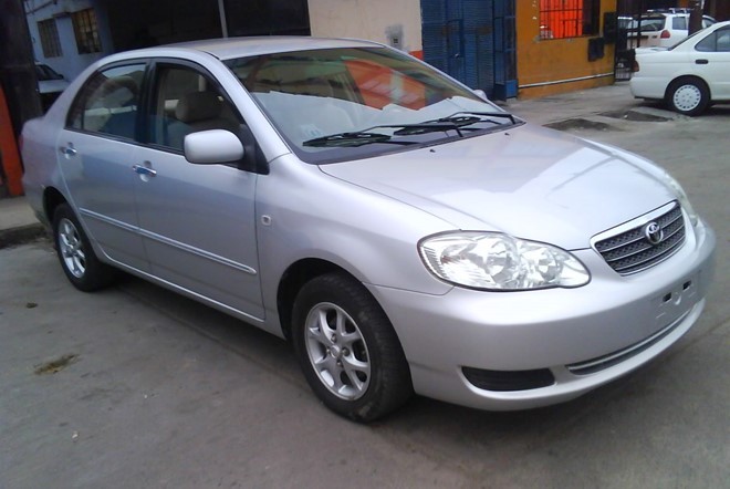 Toyota Corolla Altis có kiểu dáng không sắc sảo nhưng bền và dễ bán lại. Toyota Corolla Altis có kiểu dáng không sắc sảo nhưng bền và dễ bán lại.